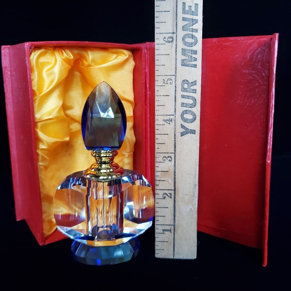 Perfume decanter